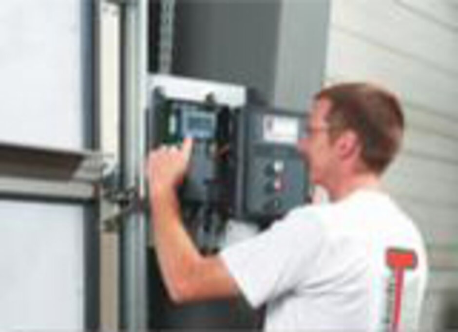 Industrietor mit komfortabler Bedienung