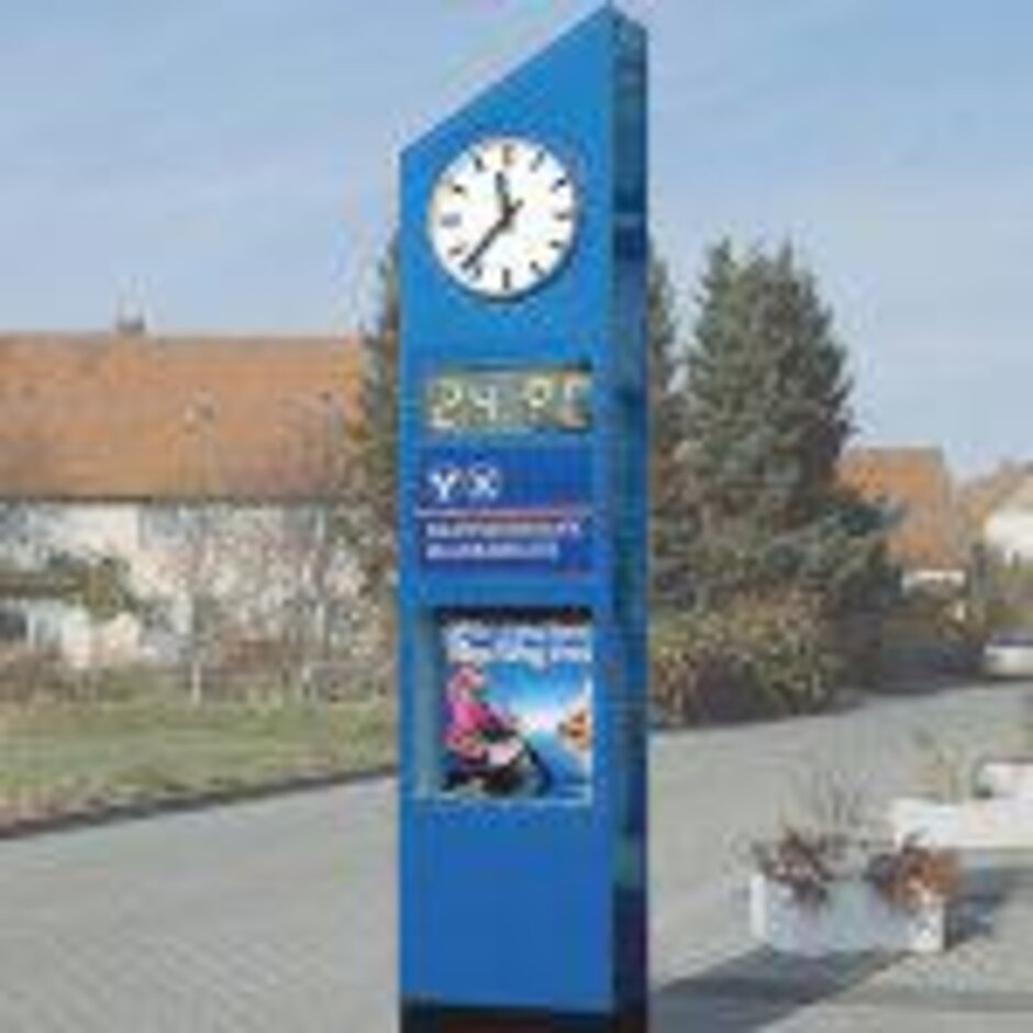 Schaukästen groß Werbeuhren